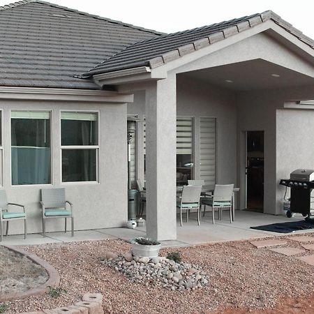 Hollywood Hangout - New West Properties Kanab Exterior photo
