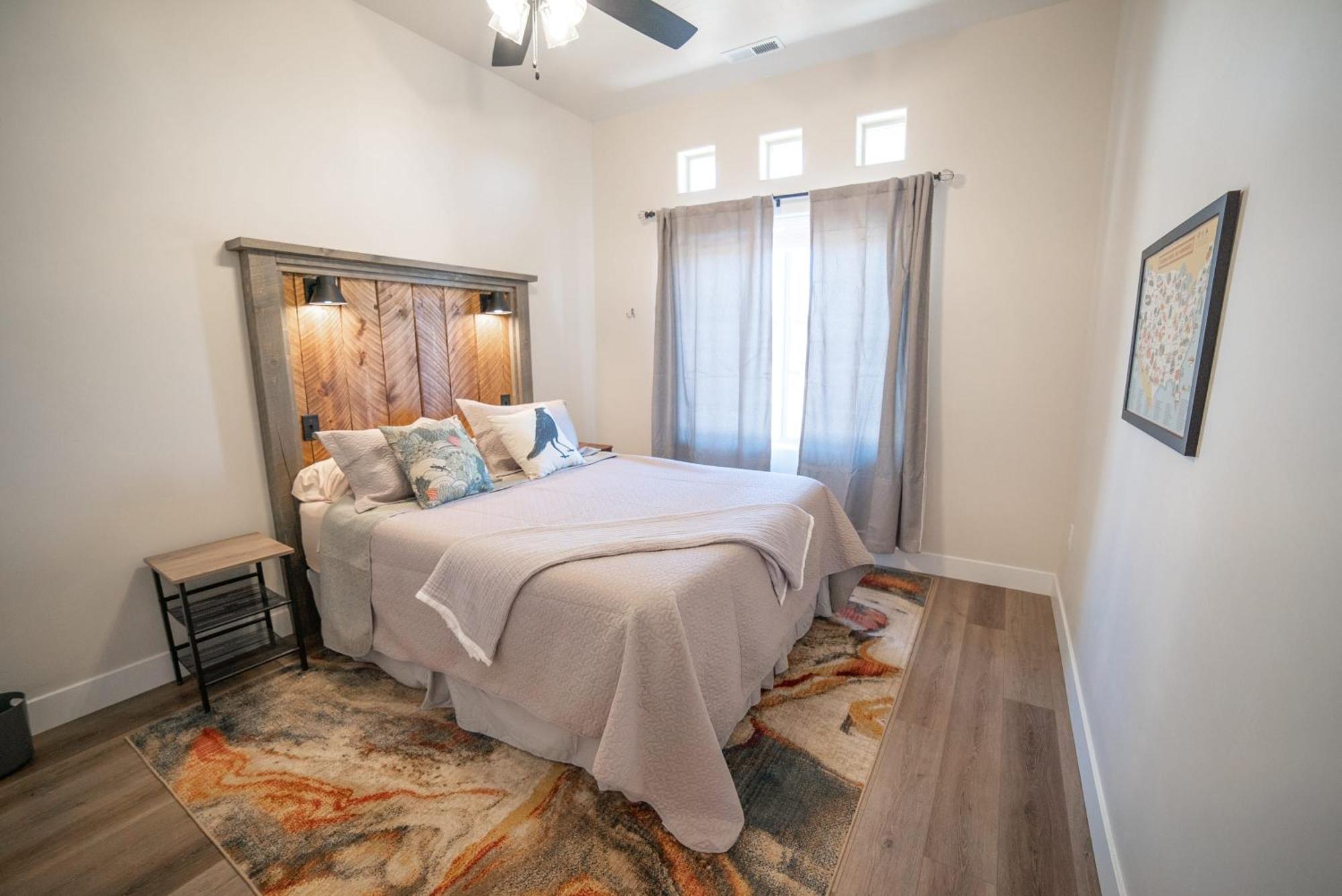 Hollywood Hangout - New West Properties Kanab Exterior photo
